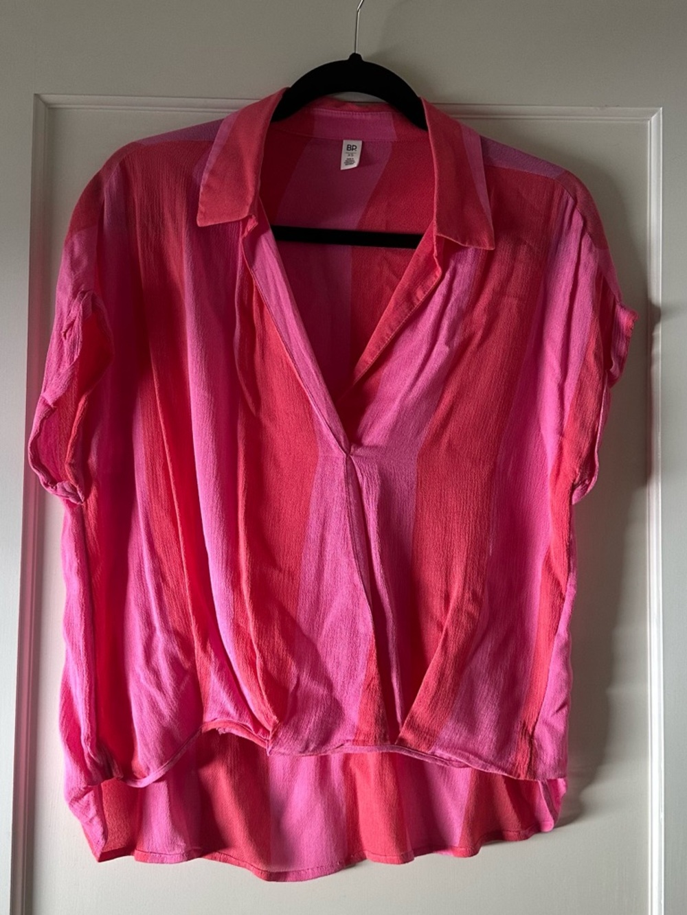 bp Pink and Coral Short-Sleeve V-Neck Collared Blouse